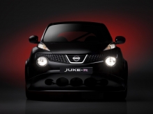      Nissan Juke-R   